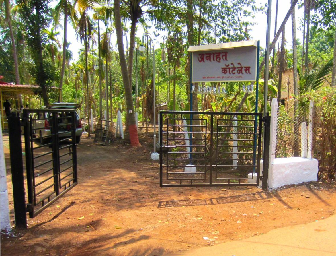 Anahat Cottages Diveāgar Exterior foto
